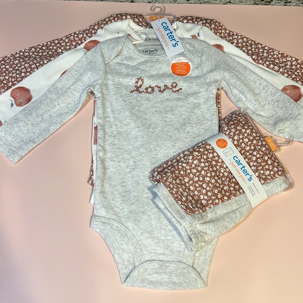 NEW 🌟 CARTER’S 3 piece long sleeve bodysuits plus 2 matching pants 9 months - Thumbnail 5