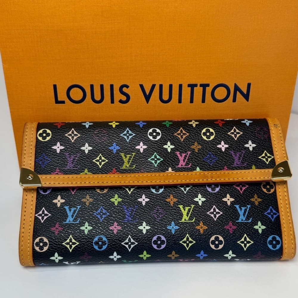Louis Vuitton Takashi Murakami Porte Tresor Multicolor International Card Wallet - Thumbnail 3