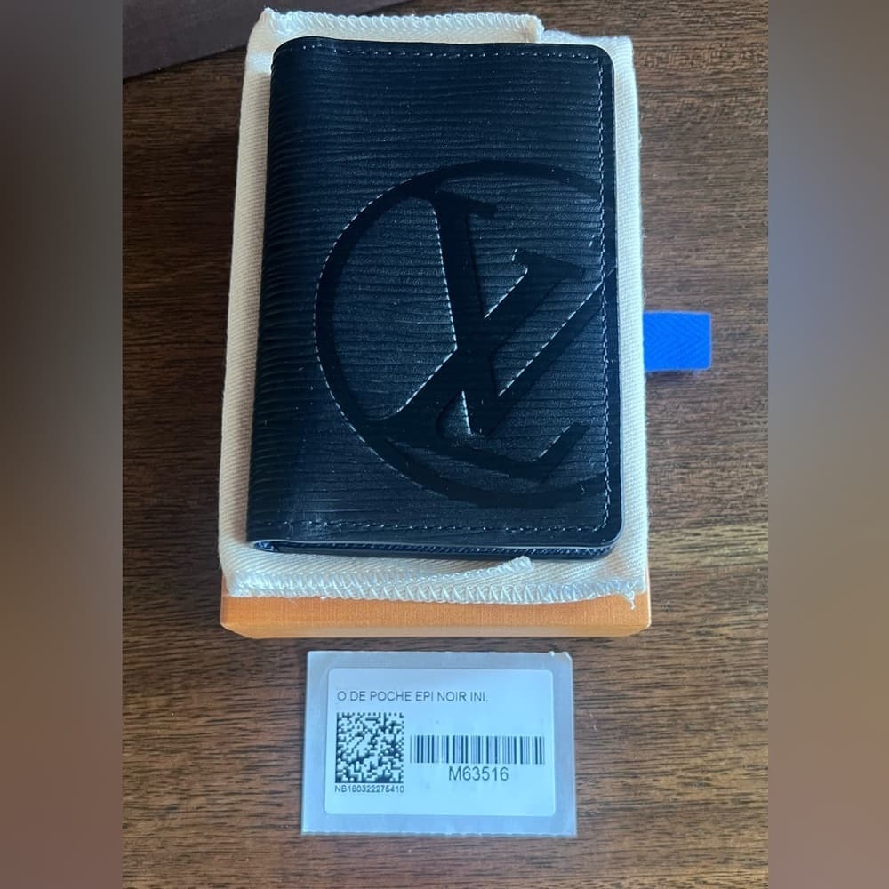 LOUIS VUITTON LV Initial Black Navy Epi Noir Leather Pocket Organizer with Tags - Thumbnail 3