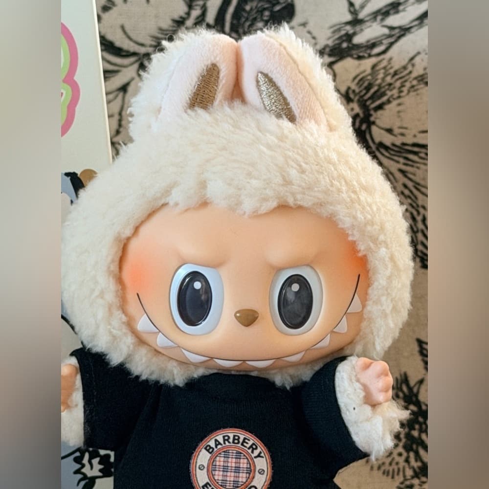 POP MART Exciting Macaron SOYMILK plus Luxury Designer Inspired Outfit NEW - Thumbnail 4