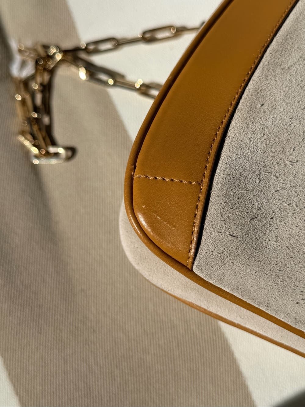 Gucci Vintage Tiger Head Chain Shoulder Bag Beige Suede Tan Leather Tom Ford Era - Thumbnail 8