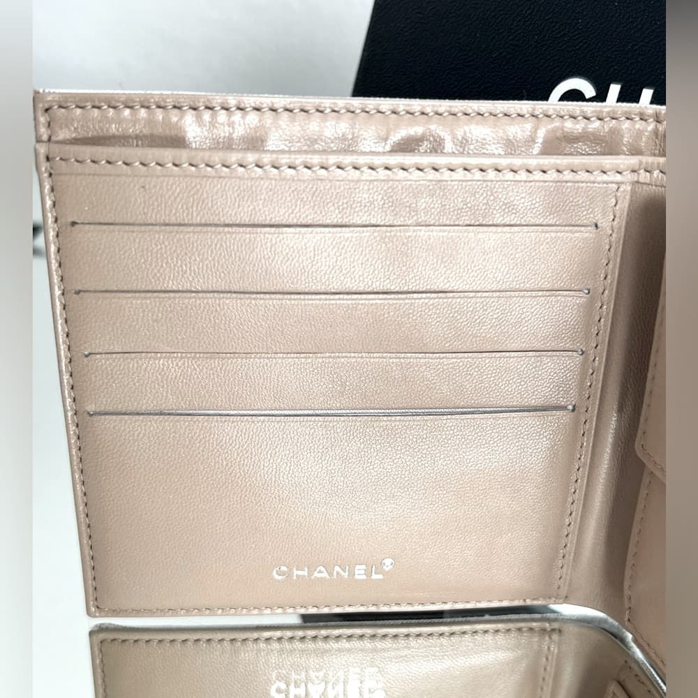 CHANEL New Travel Line Beige Nylon Leather CC Coco Chanel Beige Wallet NIB - Thumbnail 10