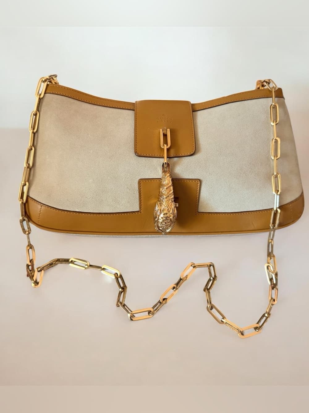 Gucci Vintage Tiger Head Chain Shoulder Bag Beige Suede Tan Leather Tom Ford Era - Thumbnail 2