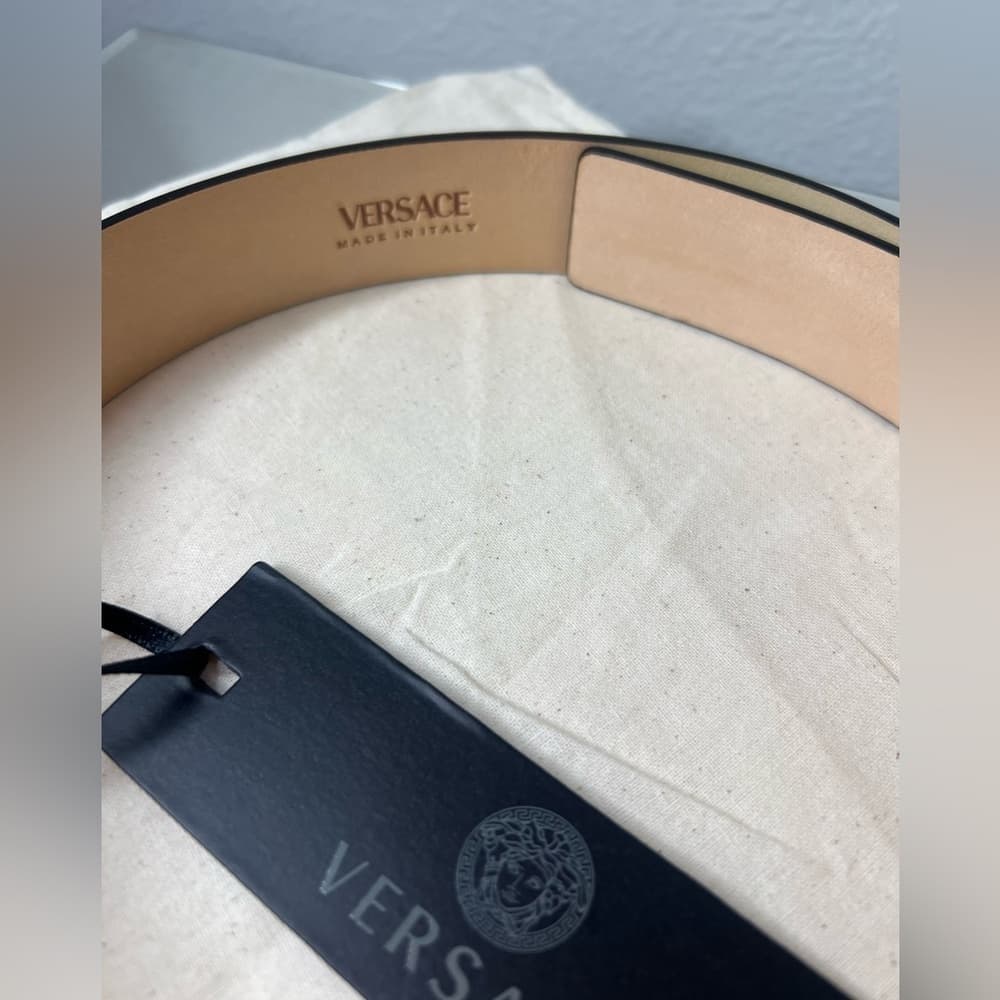 NEW VERSACE La Medusa Coin Logo Highlighter Green Leather Designer Belt 70/28 - Thumbnail 8