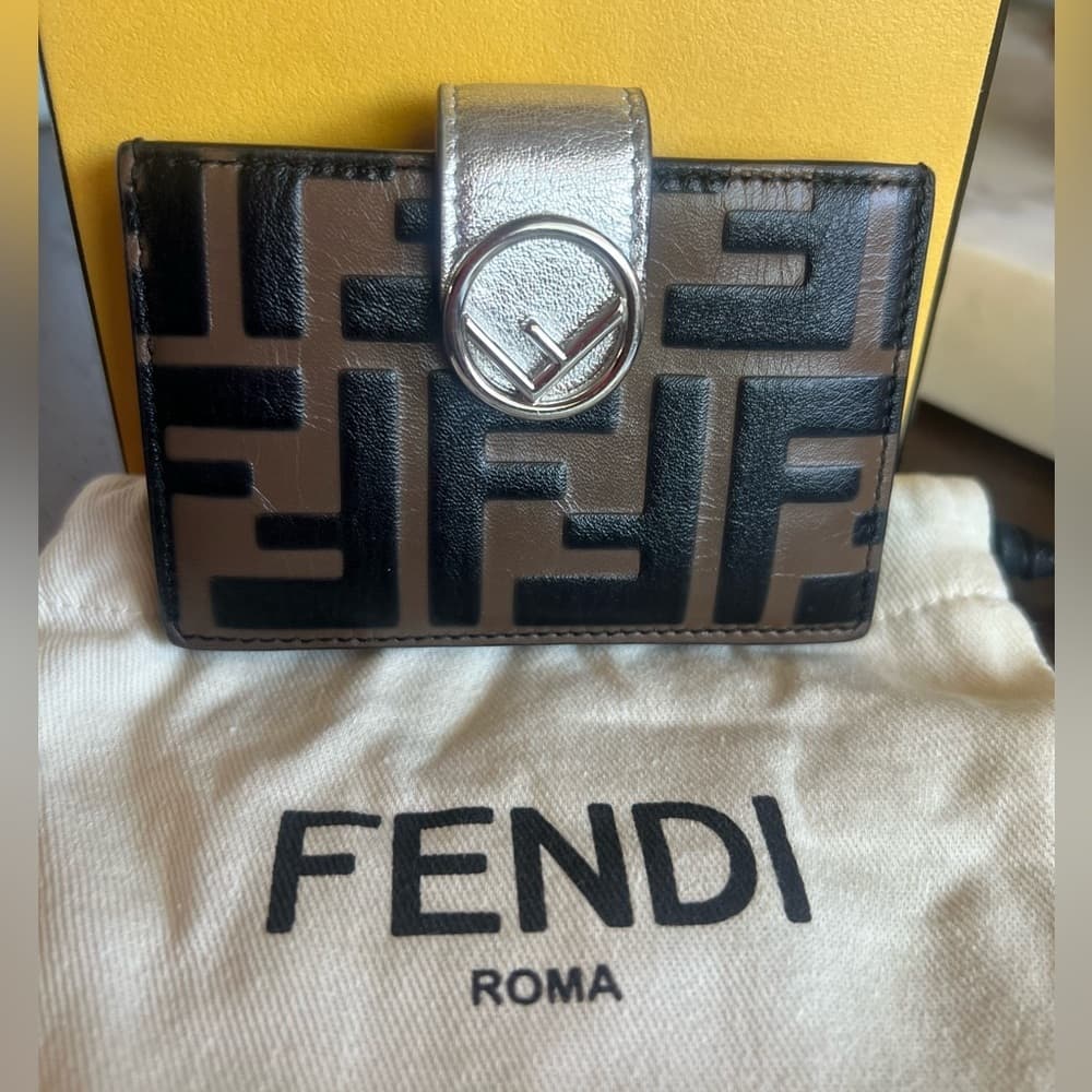 FENDI Tobacco Silver FF Zucca Lambskin Leather Maya Snap Accordion Card Wallet - Thumbnail 2