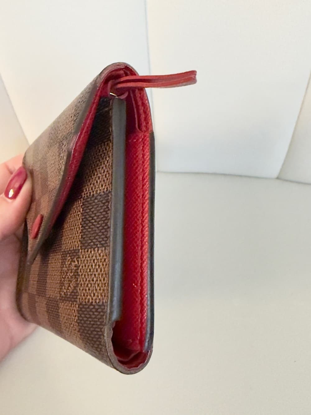 Louis Vuitton Victorine Wallet Damier Ebene Cerise Red RFID 2022 w Box Dust Bag - Thumbnail 6