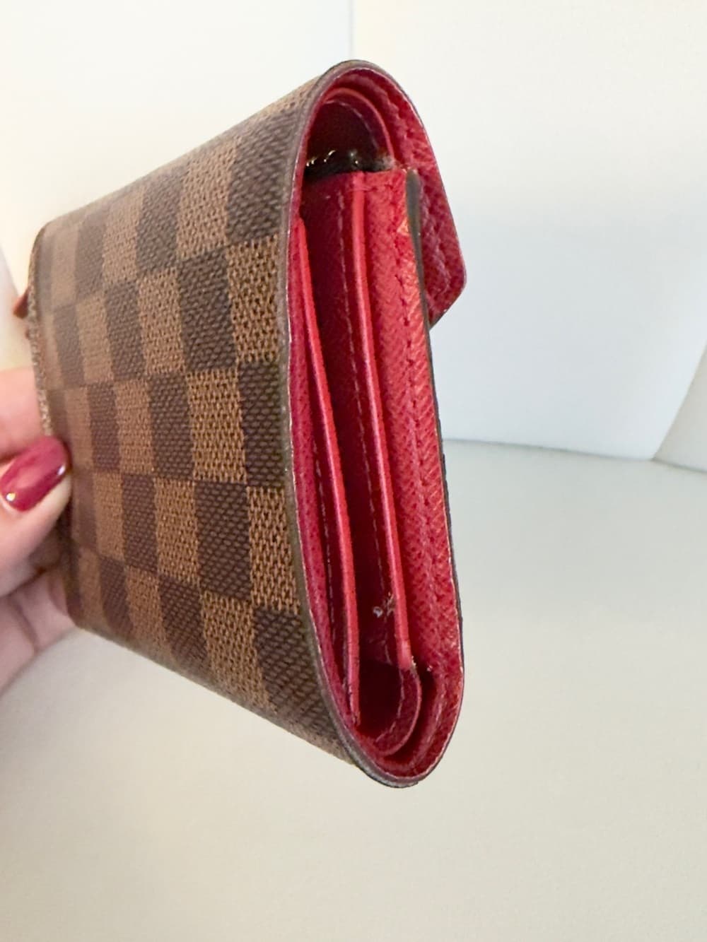 Louis Vuitton Victorine Wallet Damier Ebene Cerise Red RFID 2022 w Box Dust Bag - Thumbnail 5
