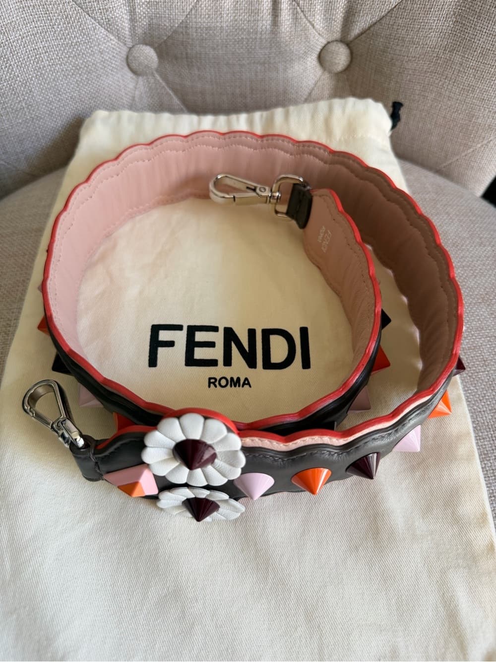Fendi Shoulder Bag Strap You Floral Studded Scalloped Leather Handbag Strap - Thumbnail 5