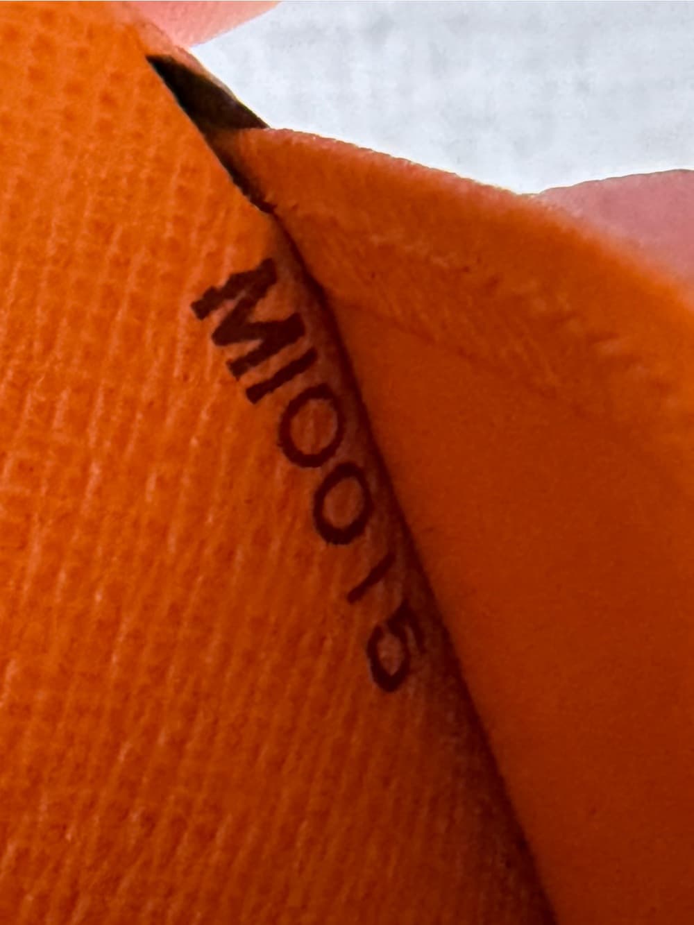 Louis Vuitton Epi Porte Monnaie Viennois Mandarin Orange Kiss Lock Coin Wallet - Thumbnail 10