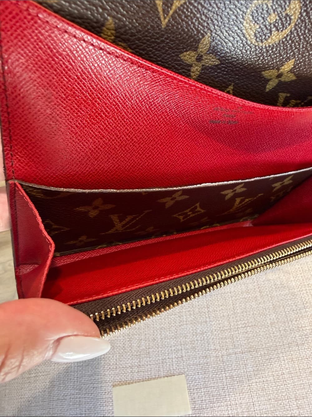 LOUIS VUITTON Portefeuille EMILIE WALLET MONOGRAM CANVAS ROUGE RED Box Dust Bag - Thumbnail 14