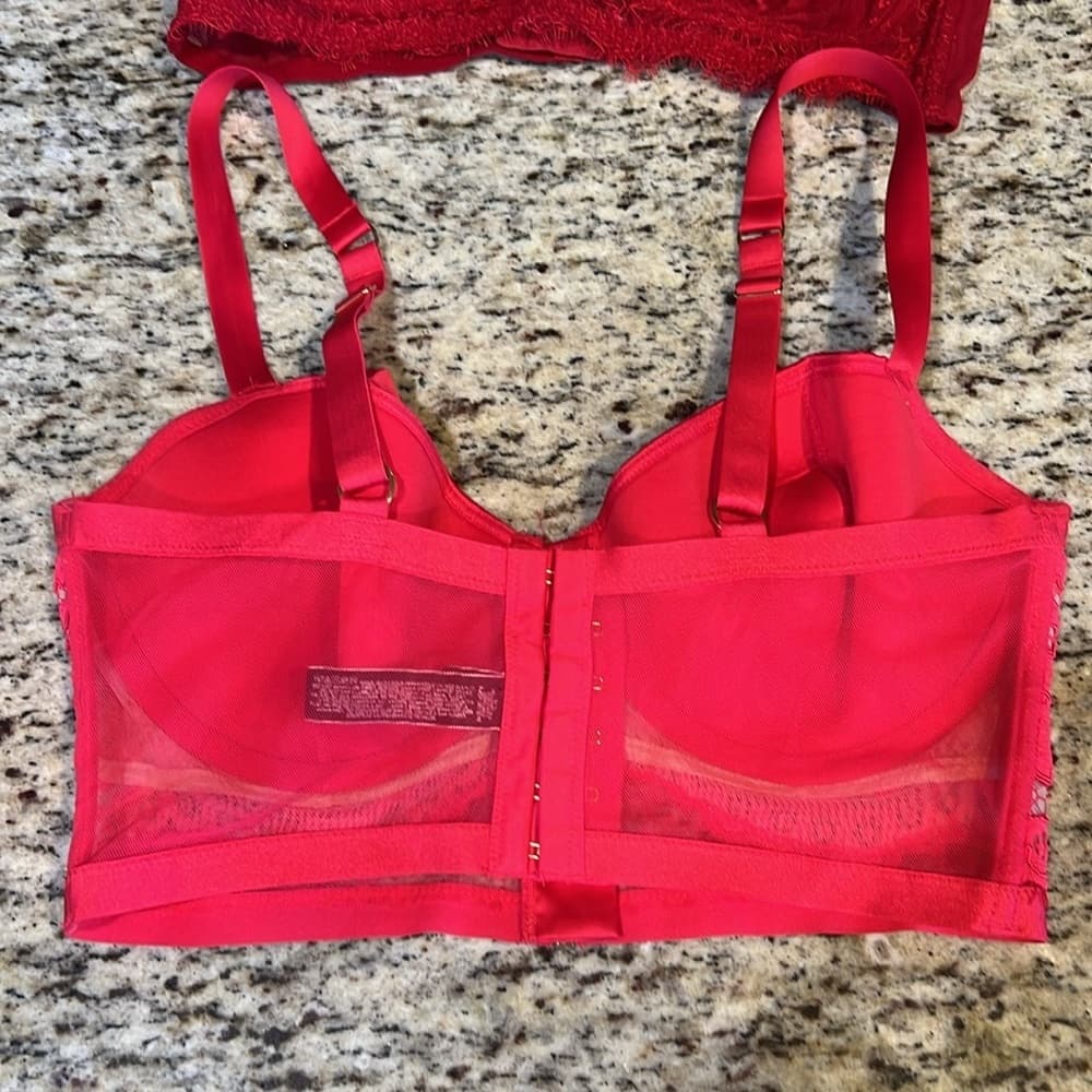❤️ EUC VICTORIAS SECRET 2 Bras - front zip corset bra 36D and Red soft bra L - Thumbnail 4