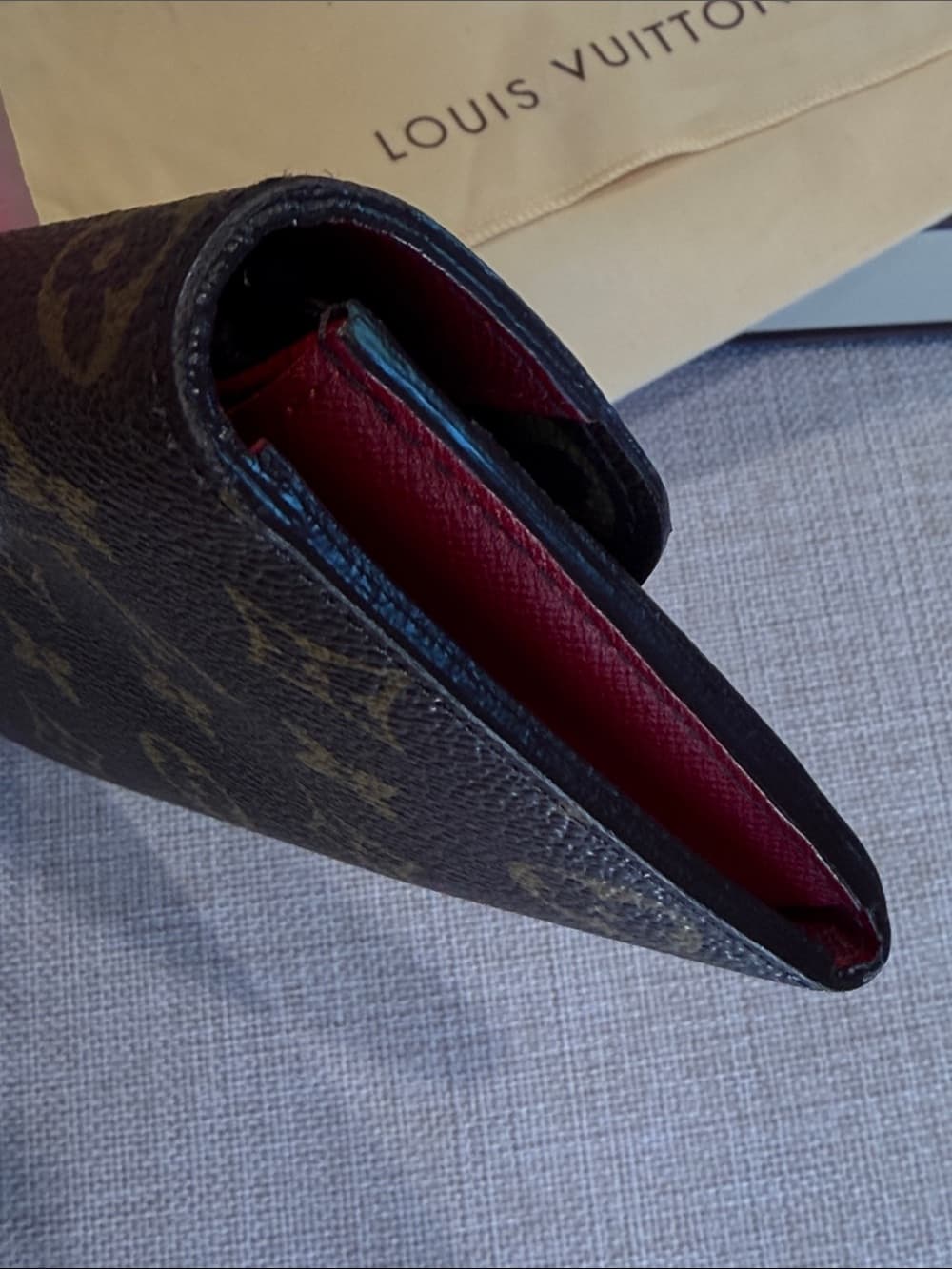 LOUIS VUITTON Portefeuille EMILIE WALLET MONOGRAM CANVAS ROUGE RED Box Dust Bag - Thumbnail 5