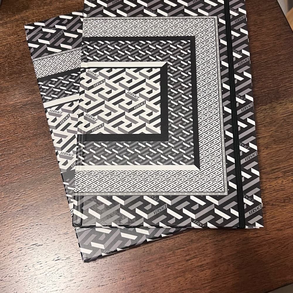 NEW VERSACE Signature Graphic Greca Print Black & White Notebook Table Decor - Thumbnail 6