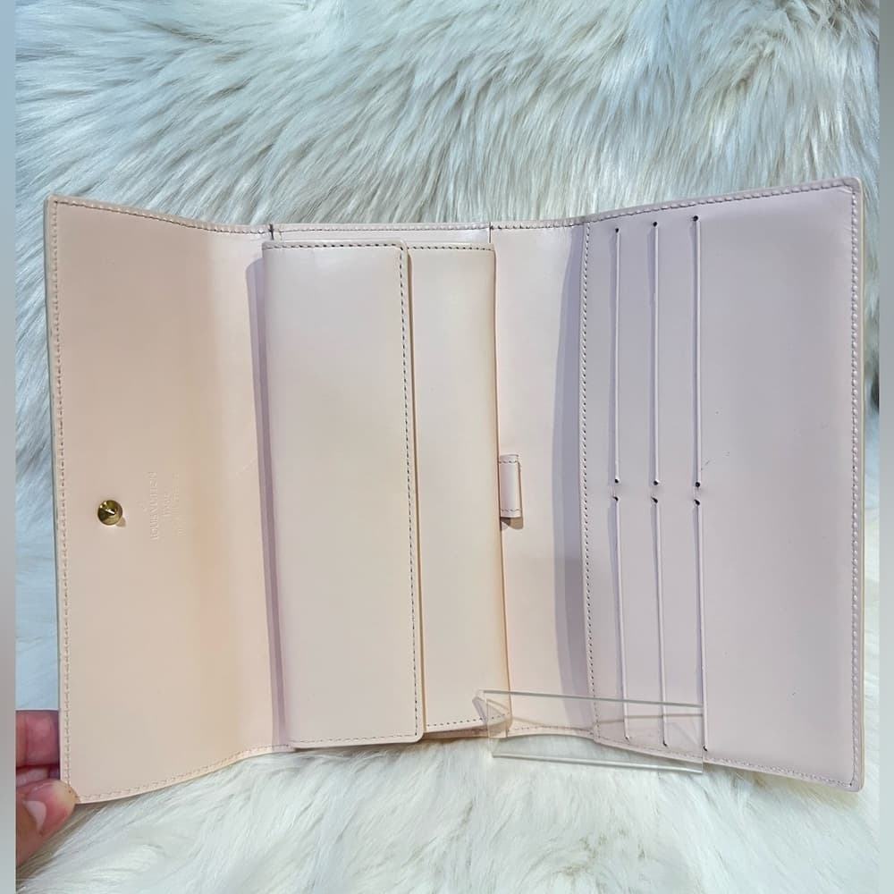 LOUIS VUITTON Rose Florentine Vernis Porte Trésor International Card Wallet COA - Thumbnail 3