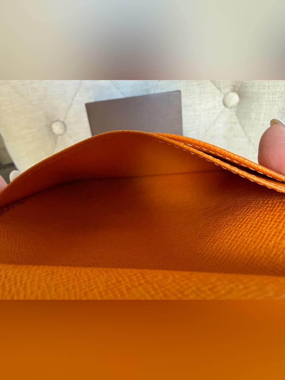 Louis Vuitton Epi Porte Monnaie Viennois Mandarin Orange Kiss Lock Coin Wallet - Thumbnail 11