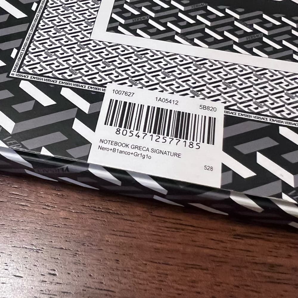 NEW VERSACE Signature Graphic Greca Print Black & White Notebook Table Decor - Thumbnail 10