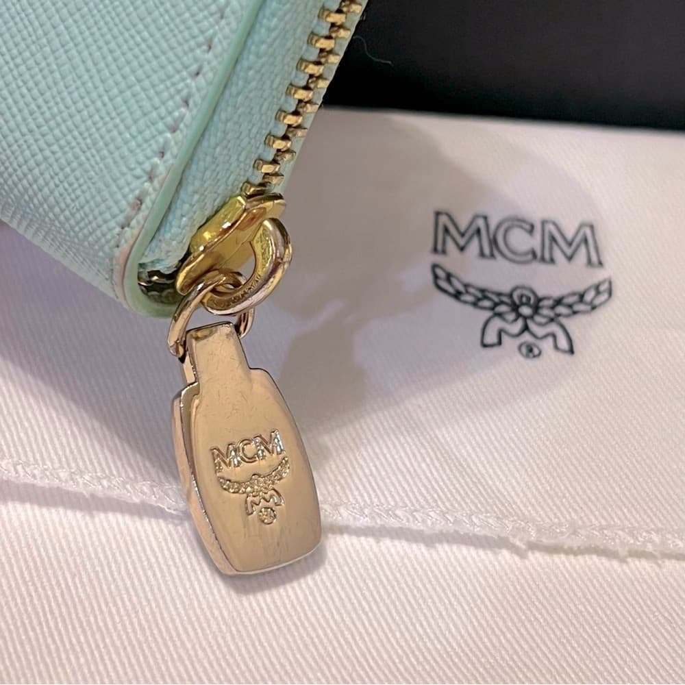 EUC MCM MINA Teal Zip Around Bow tie Compact Card Coin Wallet with Box Dust Bags - Thumbnail 3