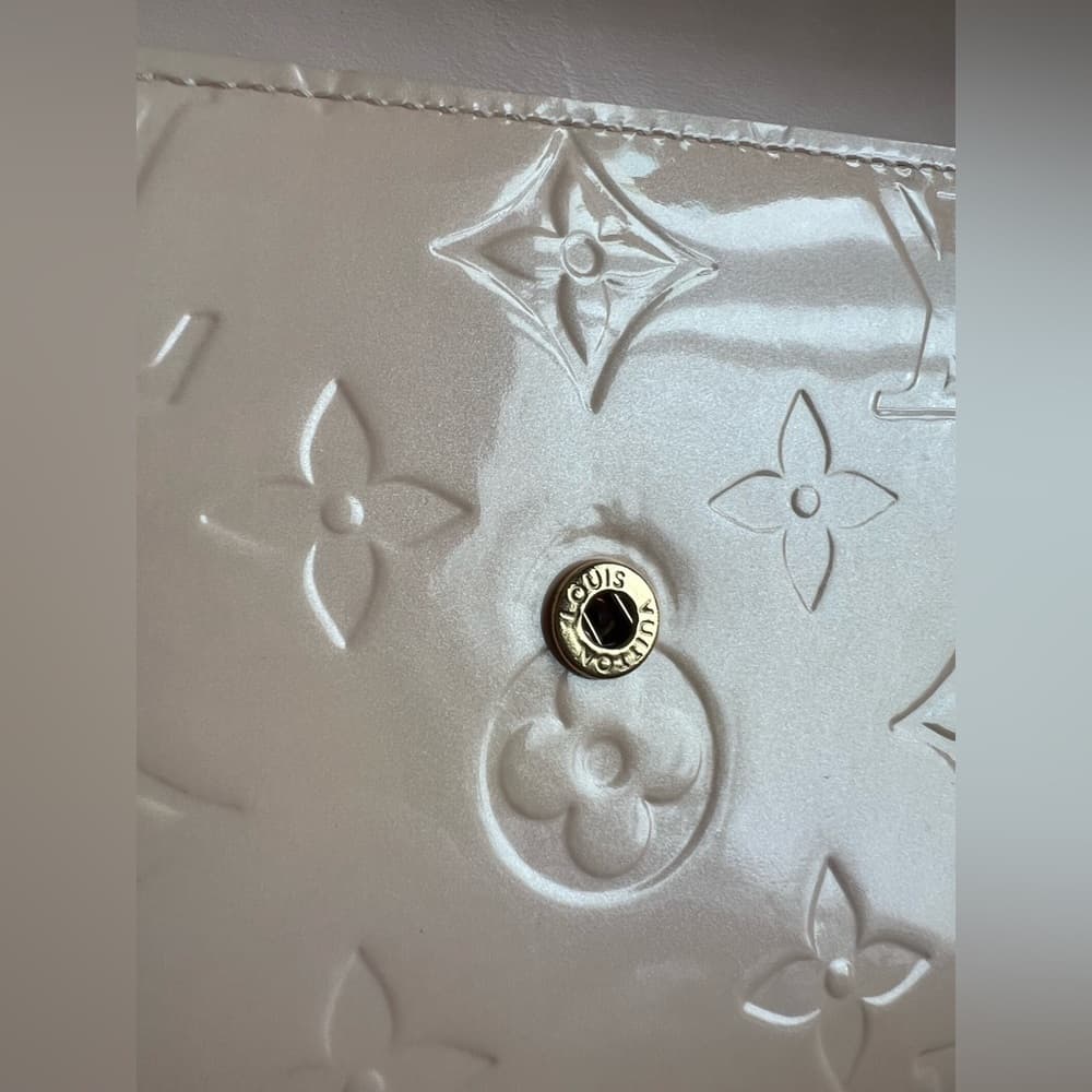 LOUIS VUITTON Rose Florentine Vernis Porte Trésor International Card Wallet COA - Thumbnail 10