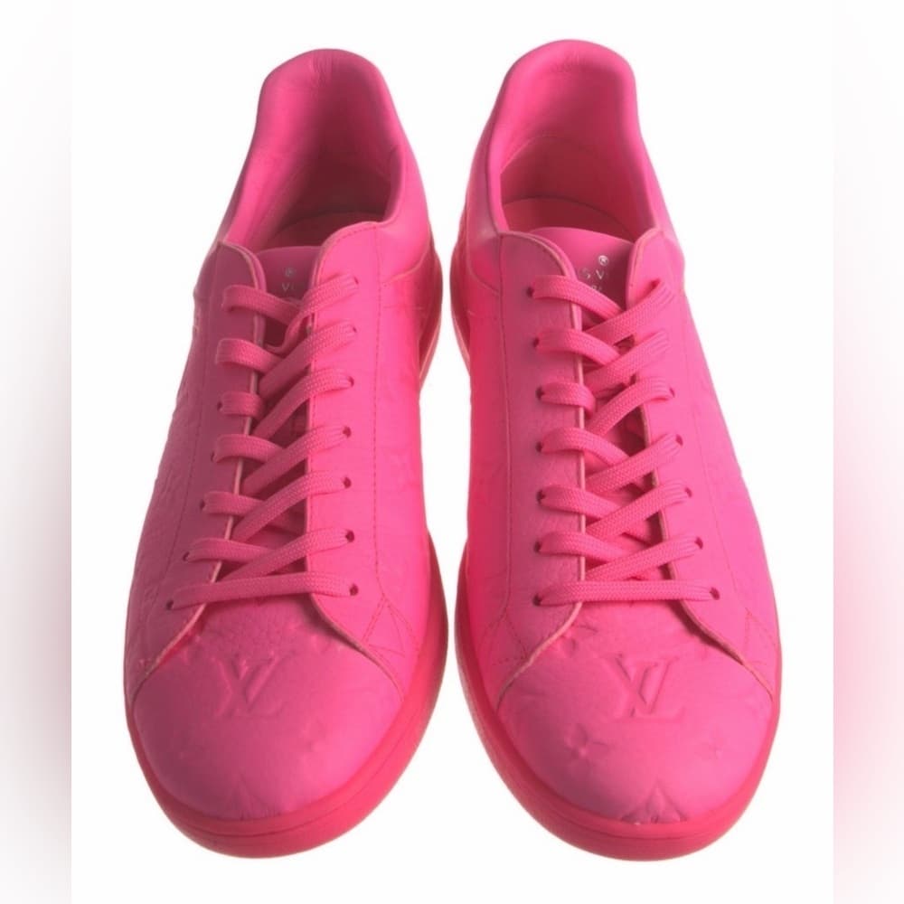 Louis Vuitton Luxembourg Monogram Embossed Pink Leather Sneakers Men’s 8.5 RARE - Thumbnail 2