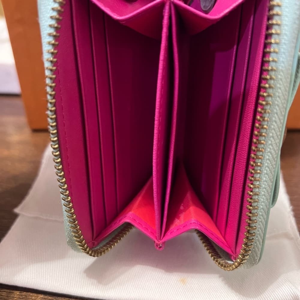 EUC MCM MINA Teal Zip Around Bow tie Compact Card Coin Wallet with Box Dust Bags - Thumbnail 7