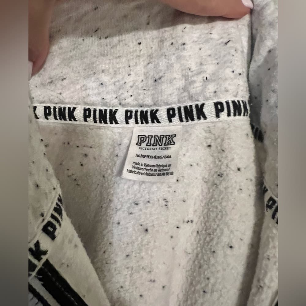 EUC VS Victorias Secret PINK Front Pocket Sweater Marled Grey XS oversized - Thumbnail 6