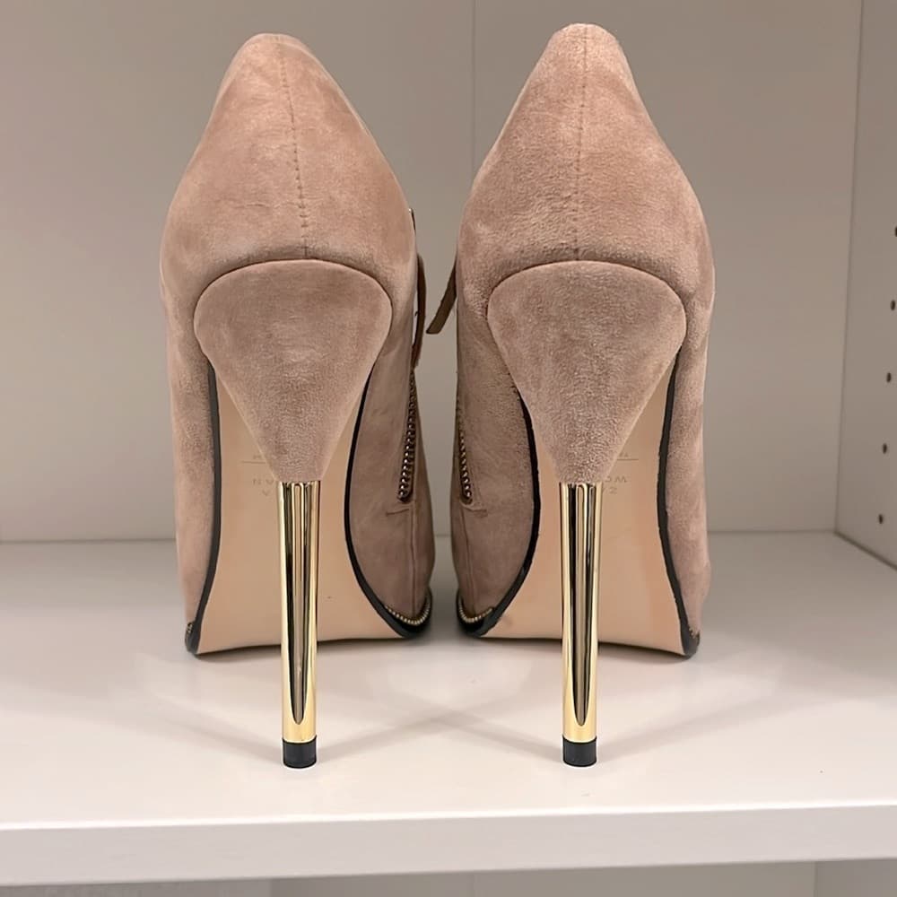 🎉 EUC ZARA WOMAN Tan suede Platform Booties with Gold Accent Heels size 40 EUR - Thumbnail 6