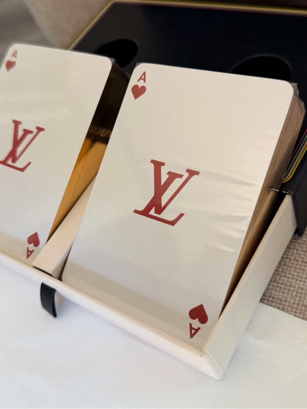 Louis Vuitton MURAKAMI 2004 GWP VIP Playing Multicolor Card Set Collectors Piece - Thumbnail 6