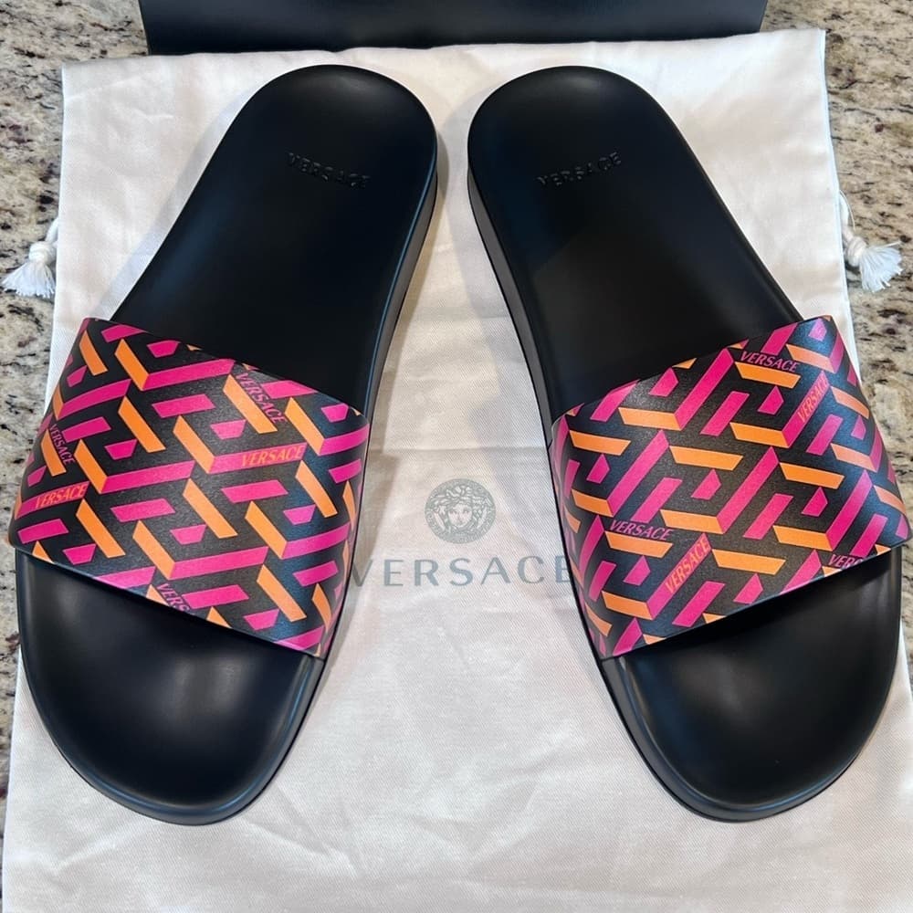 Versace Gomma Stampa Monogram Pool Slides Magenta Tangerine Men Sandals EU 44 - Thumbnail 8