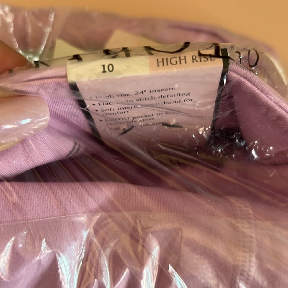 NEW 🎉 Victorias Secret High Rise Studio 7/8 Legging Yoga Workout Lilac Pink 10 - Thumbnail 6