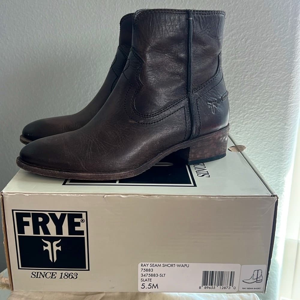 FRYE Ray Seam Short Ankle Wapu Bootie Brown Leather with Box Women 5.5 - Thumbnail 3