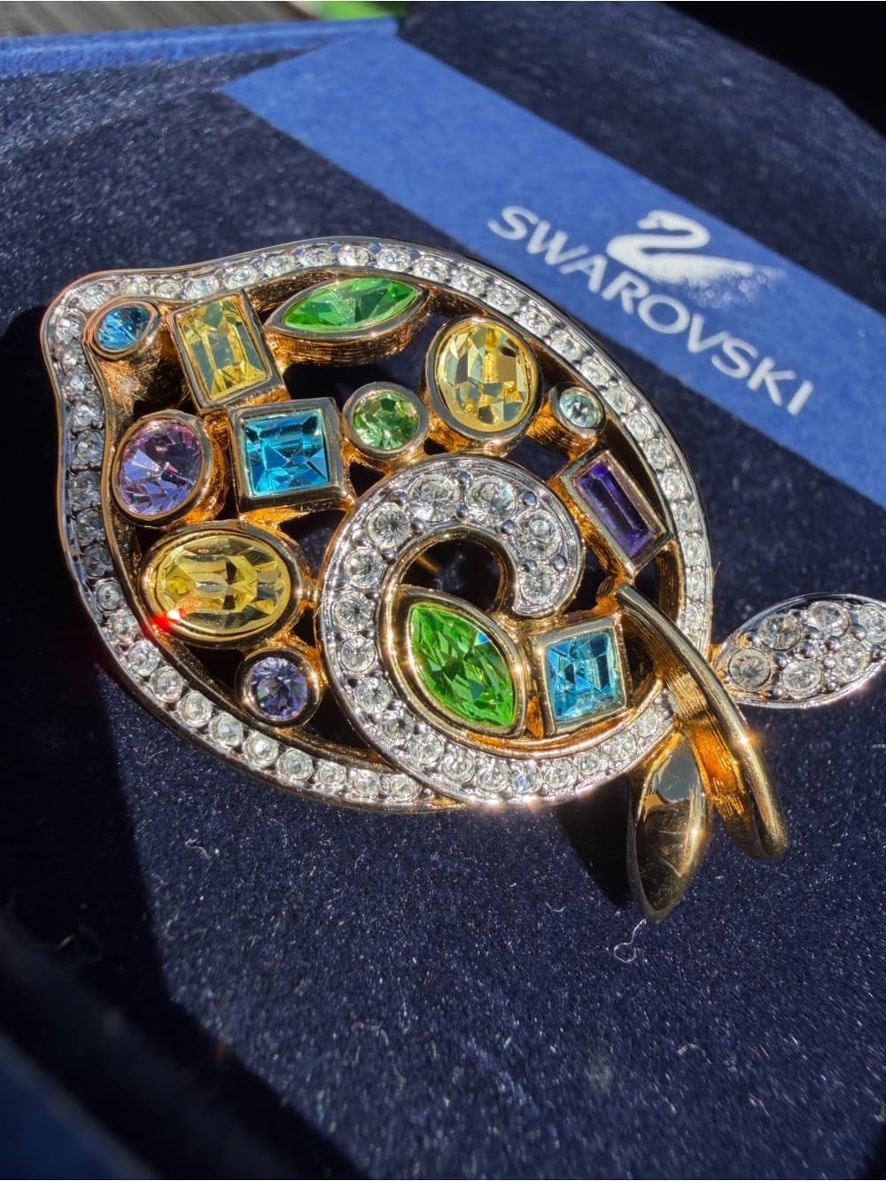 SWAROVSKI Crystal Colorful Gemstone Design Fish Brooch Soo unique with box - Thumbnail 6
