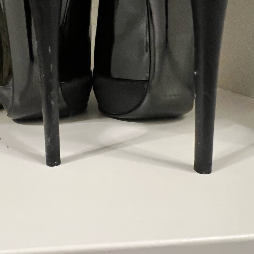 EUC BURBERRY Rubber Tip Zip High Heel Black Patent Booties box EU 39.5 - Thumbnail 9