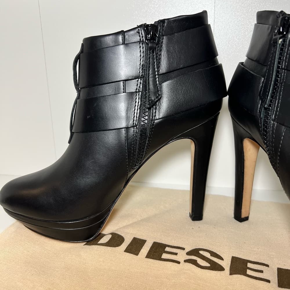 NEW DIESEL MELROSE SYDNAY BLACK LEATHER Brass Buckle Ankle Booties EUR 38 - Thumbnail 6