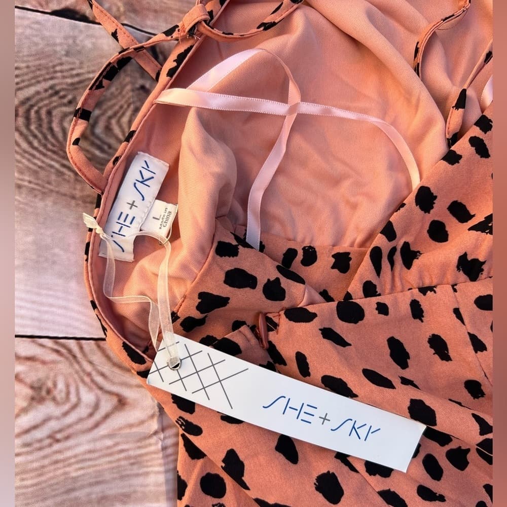 NEW 🌟 SHE + SKY Coral Cheetah Print Romper frilly bottom bow tie string back L - Thumbnail 5
