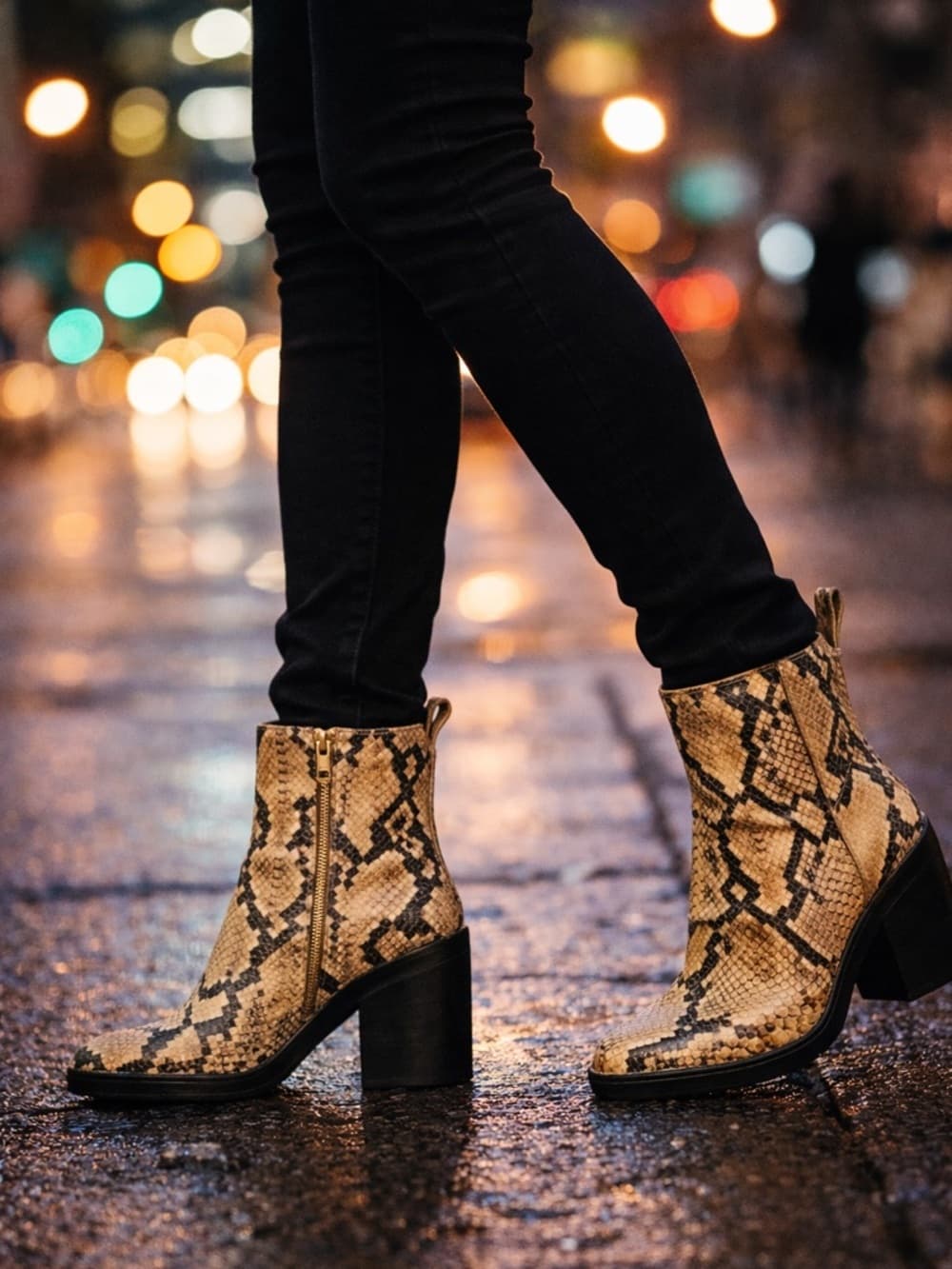 Tory Burch ROCCIO Snake Print Leather Western Ankle Heel Boots 7.5 NEW $595 - Thumbnail 2