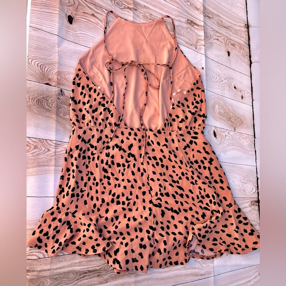 NEW 🌟 SHE + SKY Coral Cheetah Print Romper frilly bottom bow tie string back L - Thumbnail 4