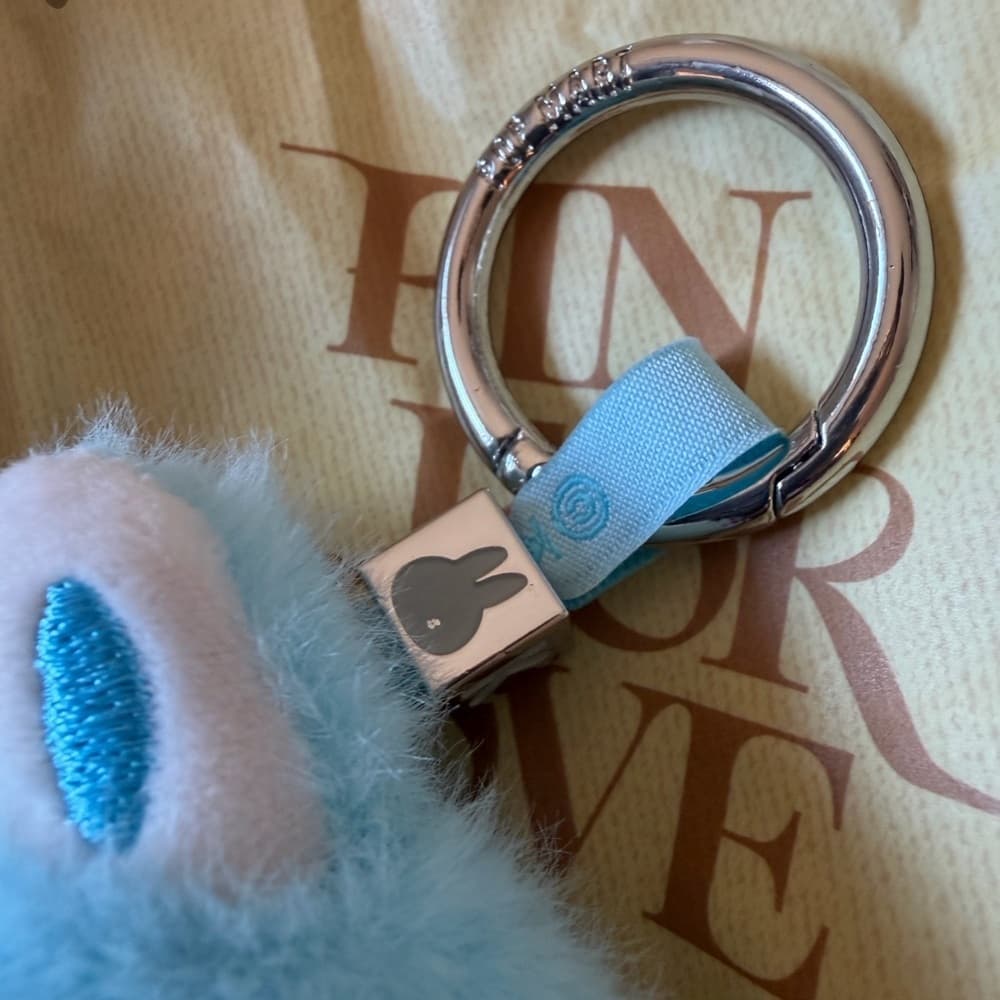 Labubu PIN FOR LOVE Letter “ K “ Key chain Charm light Blue color Pop Mart NEW - Thumbnail 5