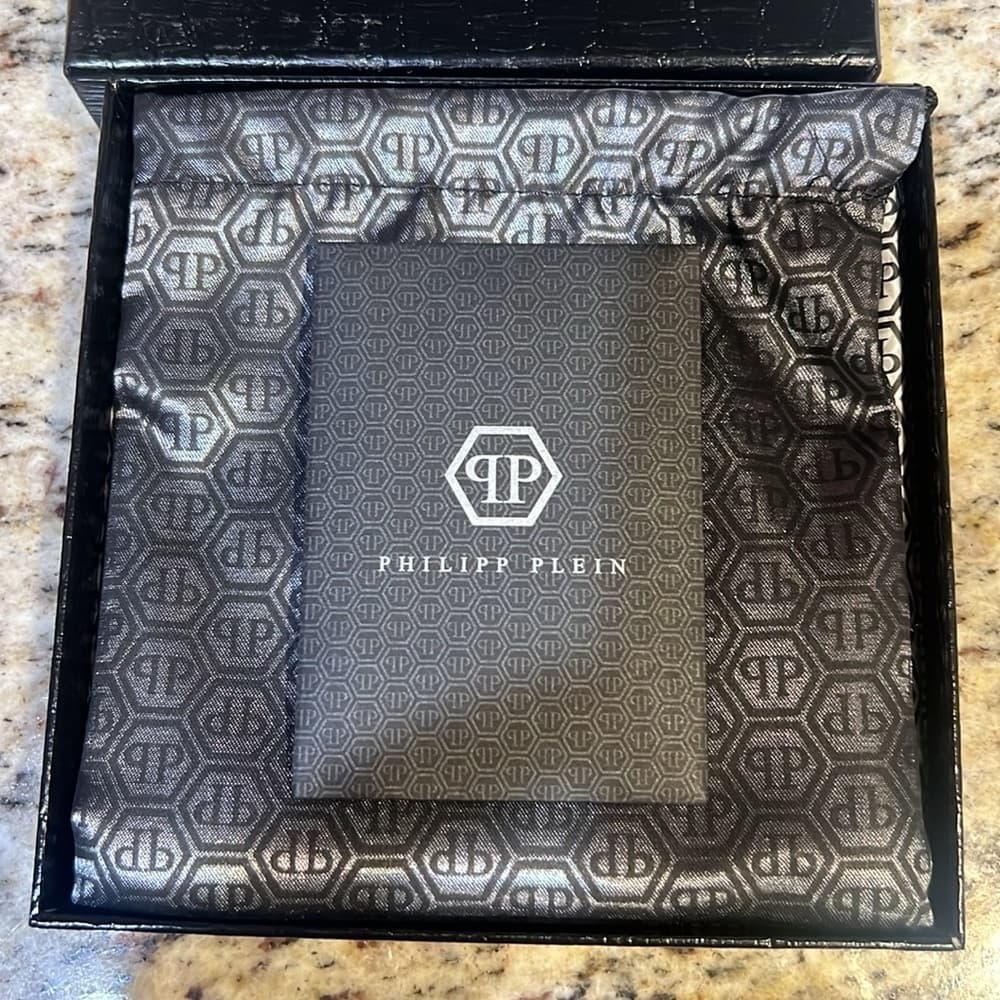 NEW Philipp Plein Limited Edition Black Leather Skull Credit Card Holder in Box - Thumbnail 6