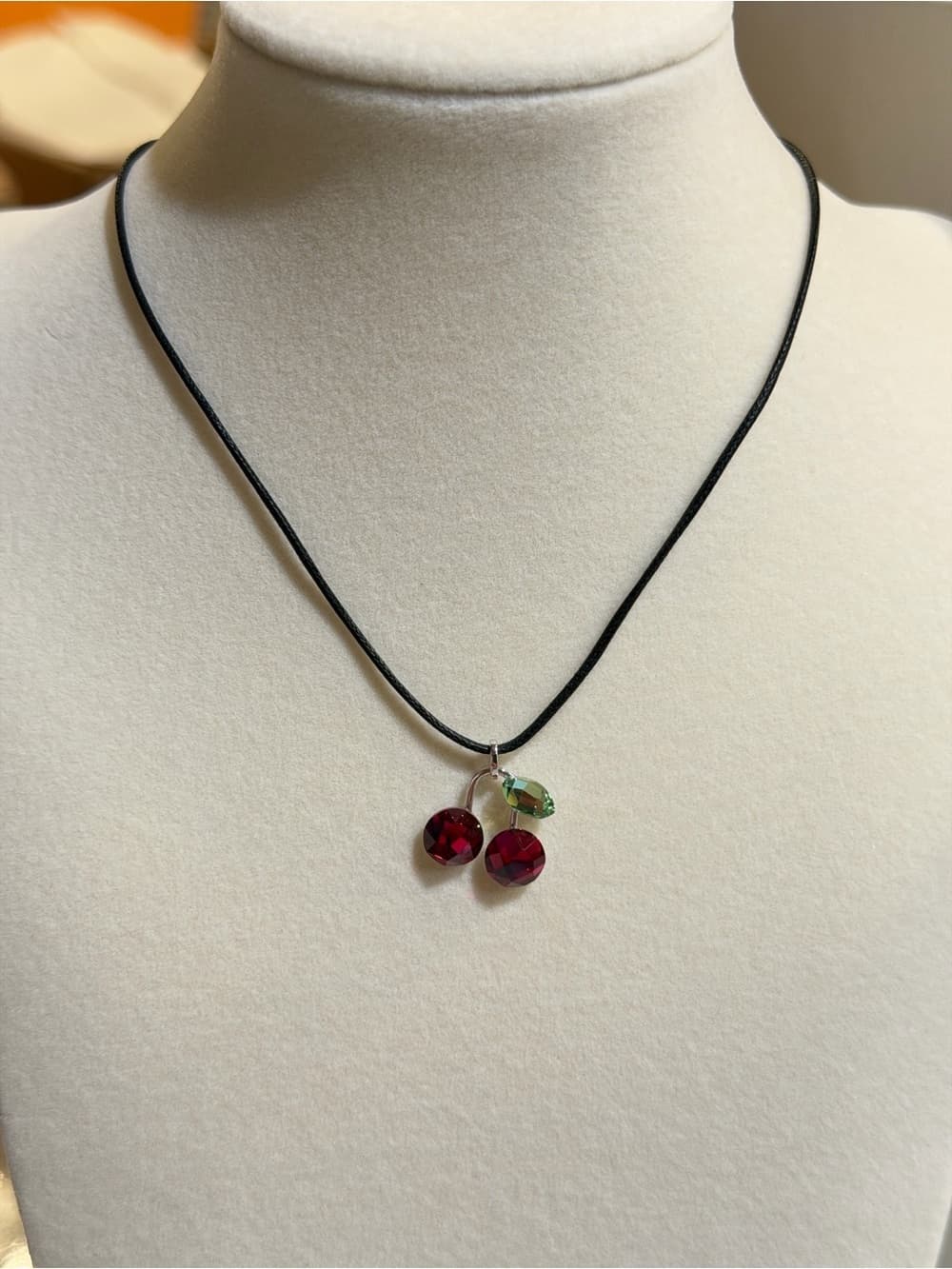SWAROVSKI Cherry 🍒 Crystal Black Rope Necklace Stunning! AUTHENTIC - Thumbnail 4