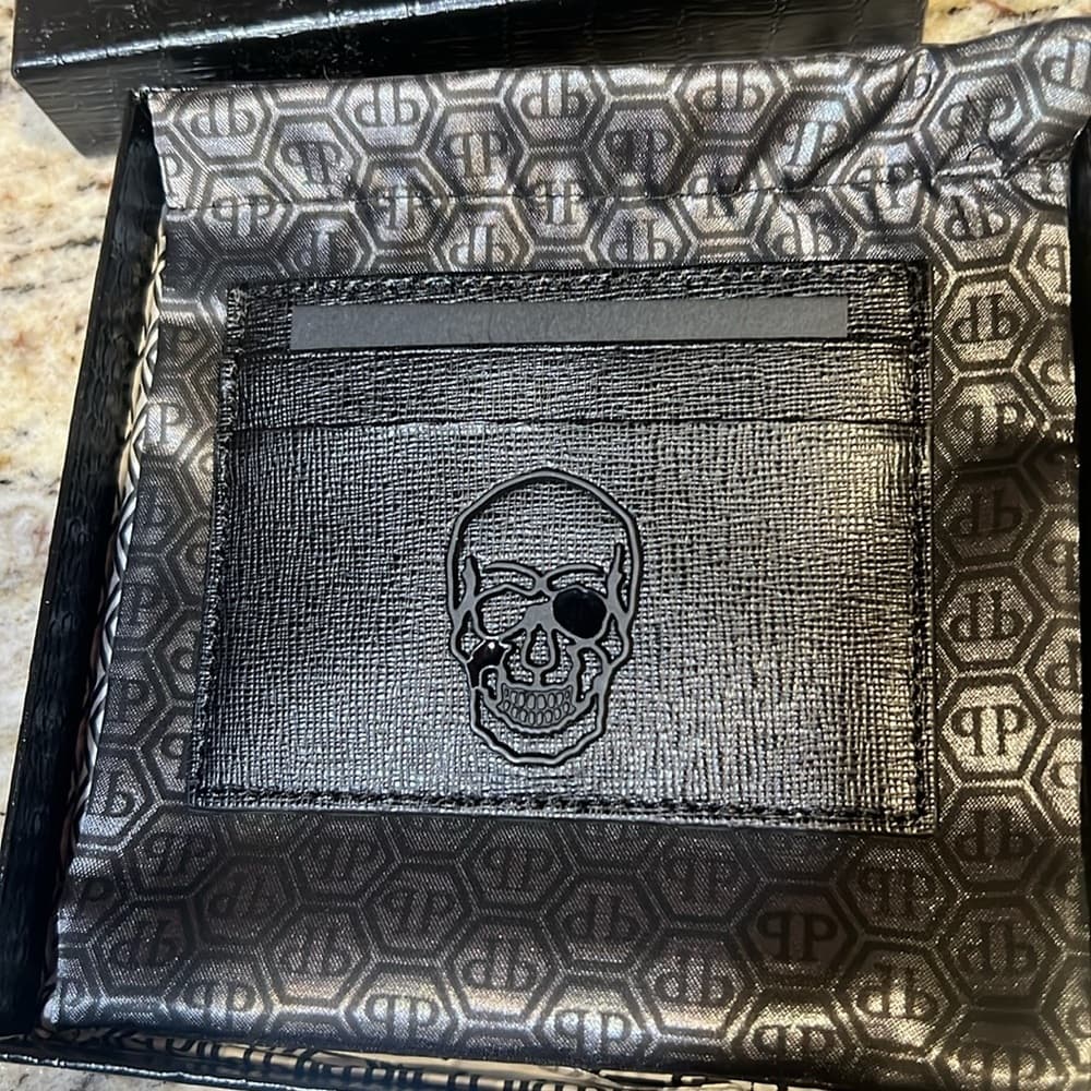 NEW Philipp Plein Limited Edition Black Leather Skull Credit Card Holder in Box - Thumbnail 3