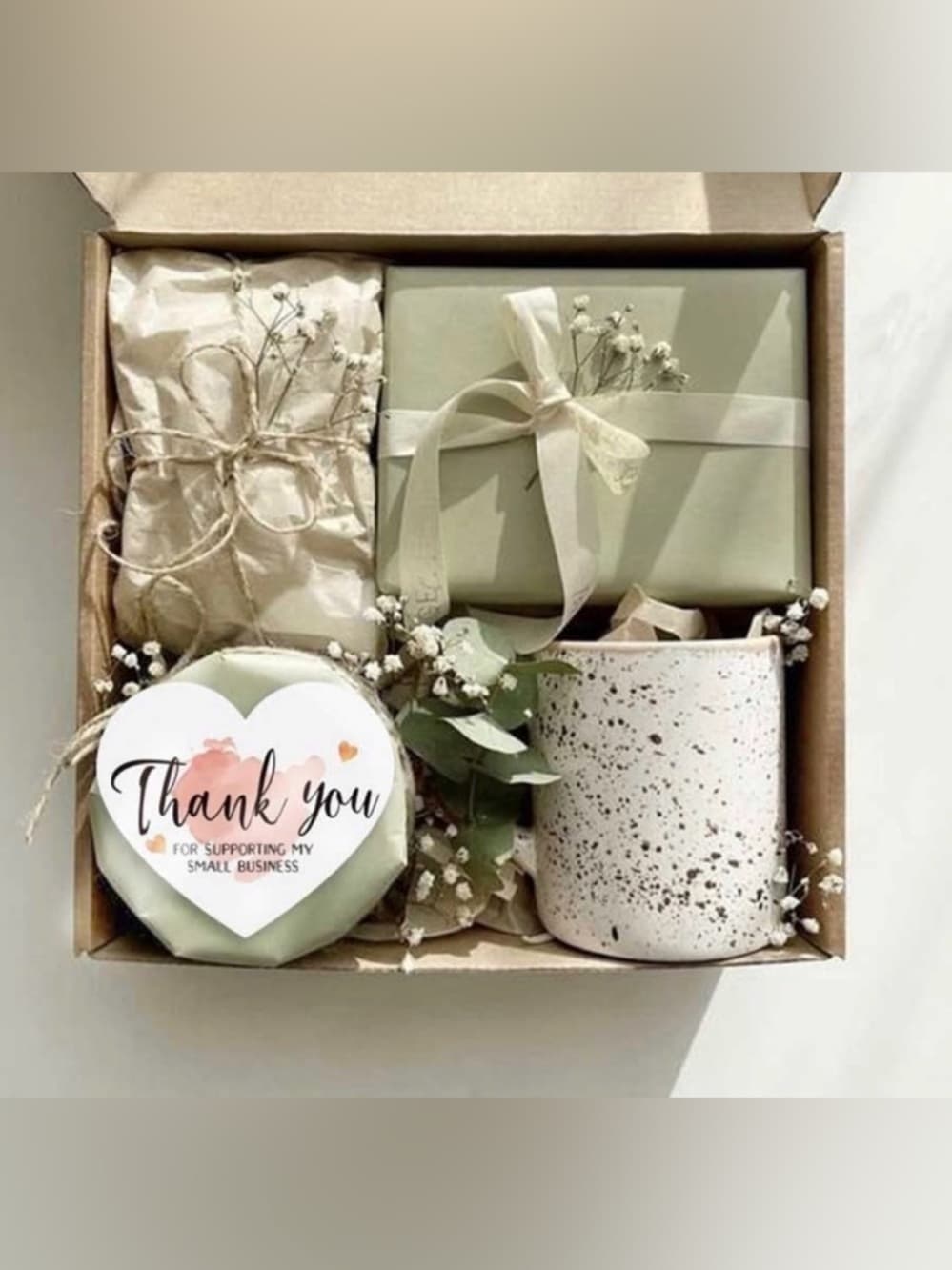 30 Heart Shape Watercolor Design Thank You Cards - Thumbnail 2