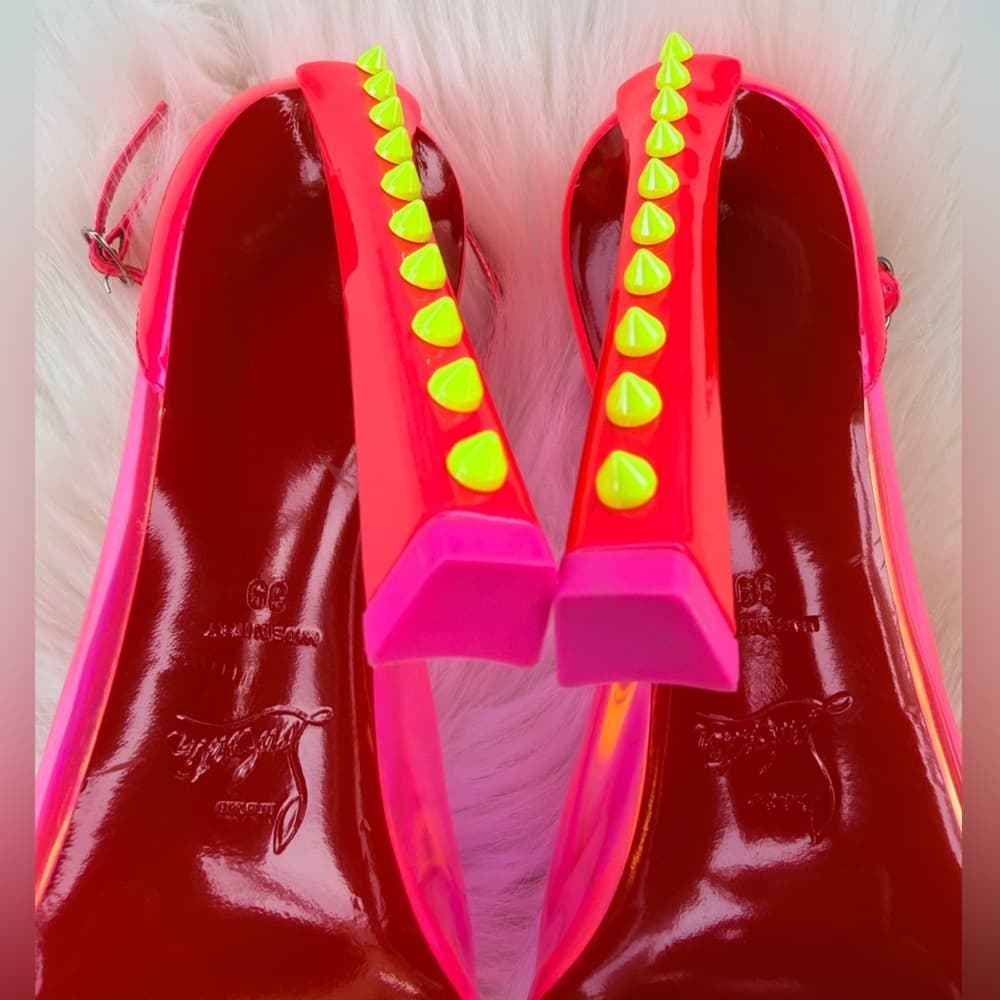 Christian Louboutin Debout Condorapik 100 Hot Pink Vinyl Patent Leather Pump 39 - Thumbnail 6