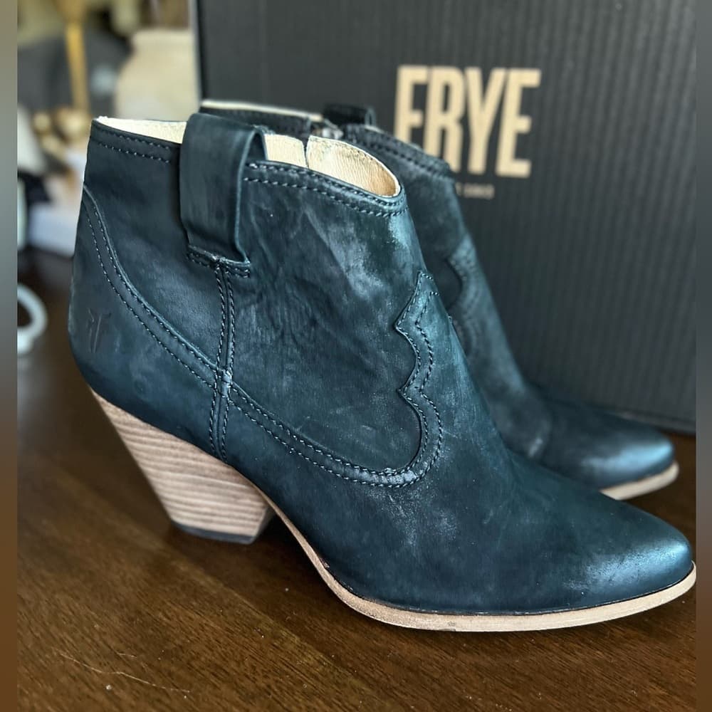 FRYE Reina Black Suede Oil Slick Leather Ankle Chunky Heel Booties US 7 - Thumbnail 4