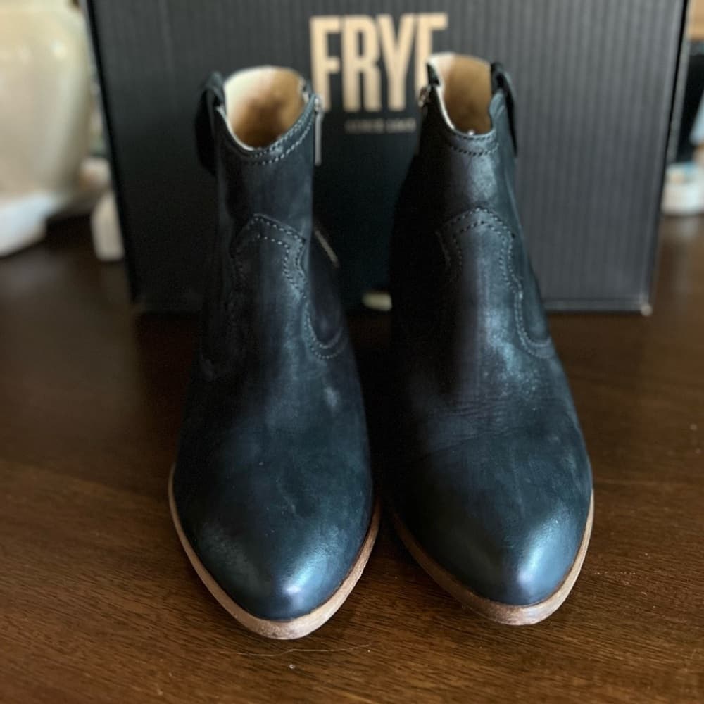 FRYE Reina Black Suede Oil Slick Leather Ankle Chunky Heel Booties US 7 - Thumbnail 5
