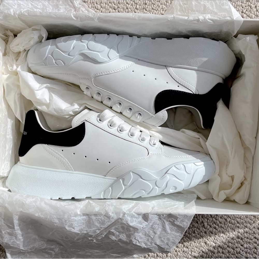 NEW ALEXANDER MCQUEEN Women Court Sneakers Luxury Leather Black White size EU 39 - Thumbnail 6
