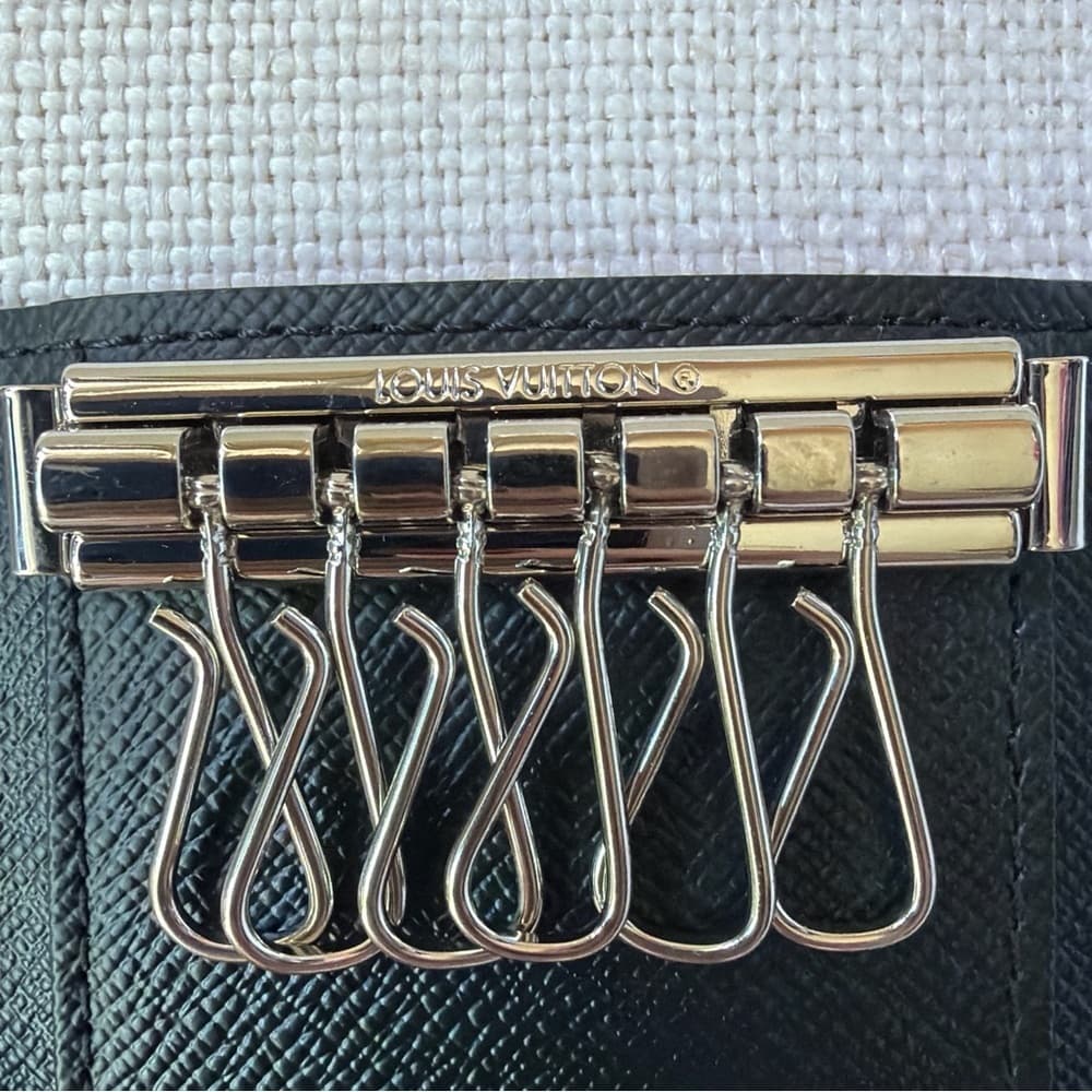 Louis Vuitton Damier Graphite 6 Key Holder Canvas Silver Metal Wallet AUTHENTIC - Thumbnail 15
