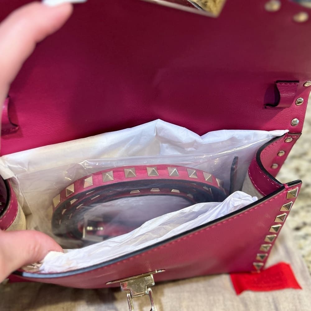 VALENTINO GARAVANI Fuschia Pink Leather Gold Rockstud Shoulder Crossbody Bag - Thumbnail 8