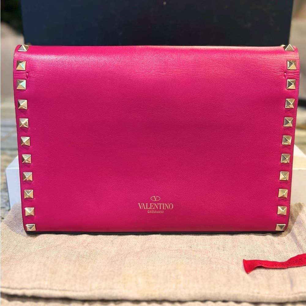 VALENTINO GARAVANI Fuschia Pink Leather Gold Rockstud Shoulder Crossbody Bag - Thumbnail 5