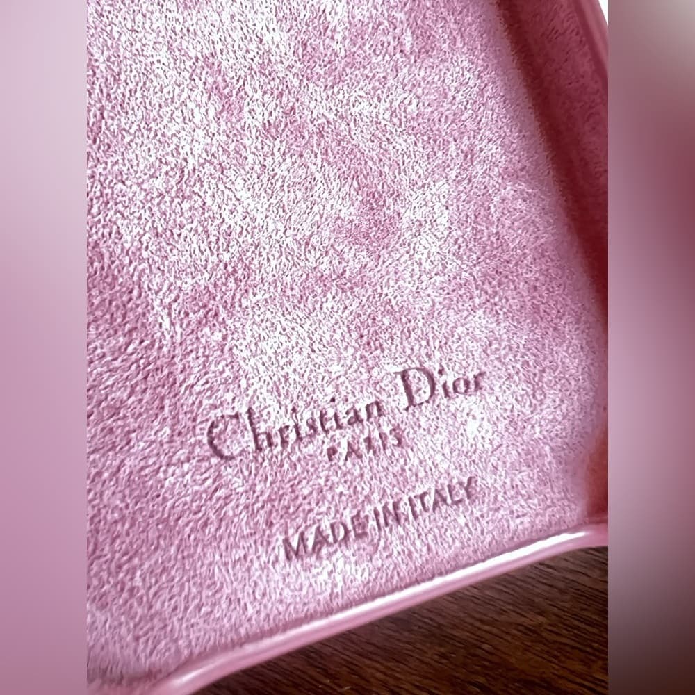 EUC Lady DIOR IPhone 14 Pro Case Pink Leather Charms Pocket Suede Lined Interior - Thumbnail 5