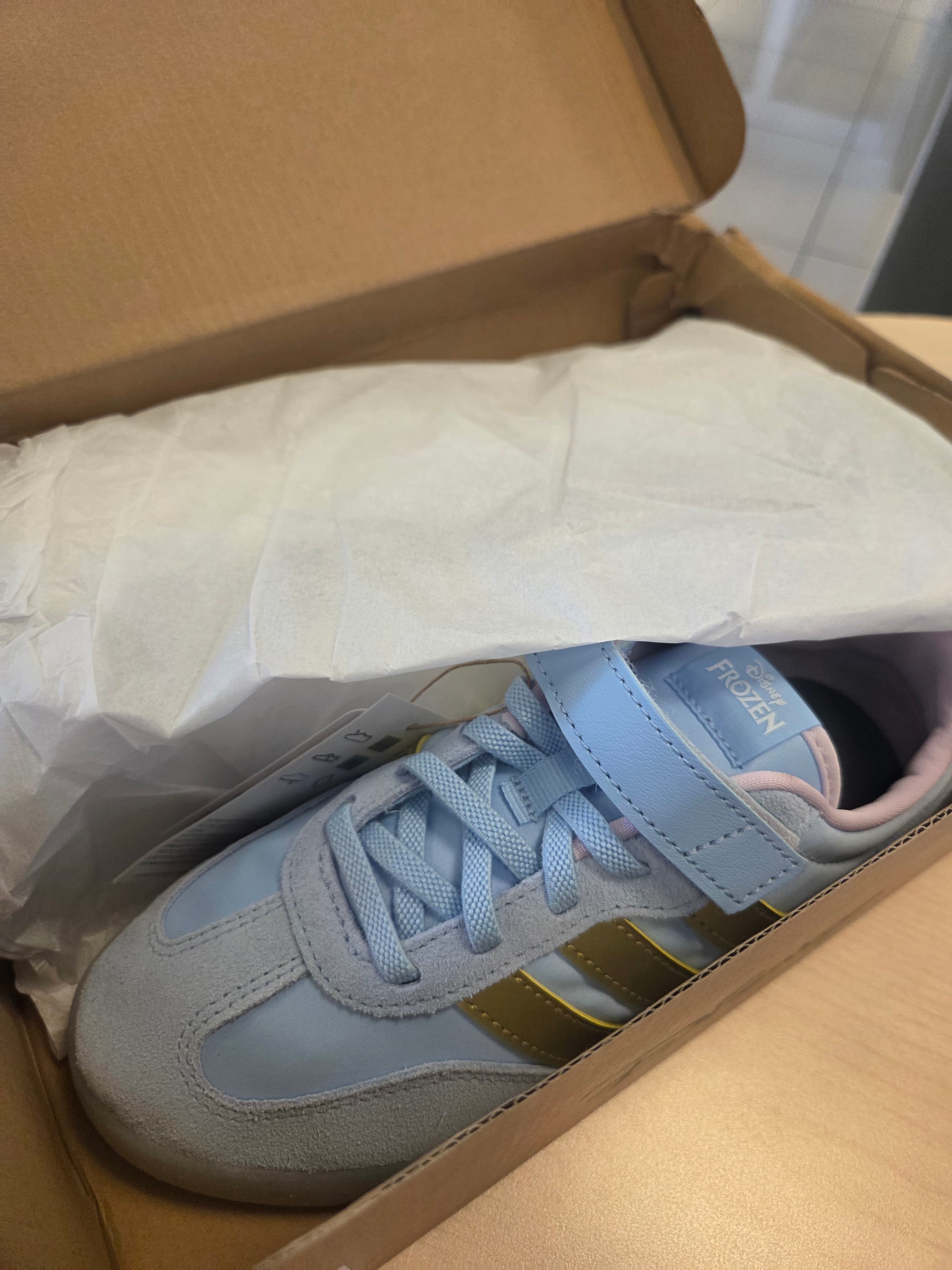 Adidas Frozen Anna Sneakers Kids Size 2 Blue - Thumbnail 2